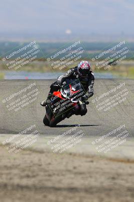 media/Jun-14-2025-Lets Ride (Sat) [[c36d48699a]]/B Group/1120am (Grapevine)/